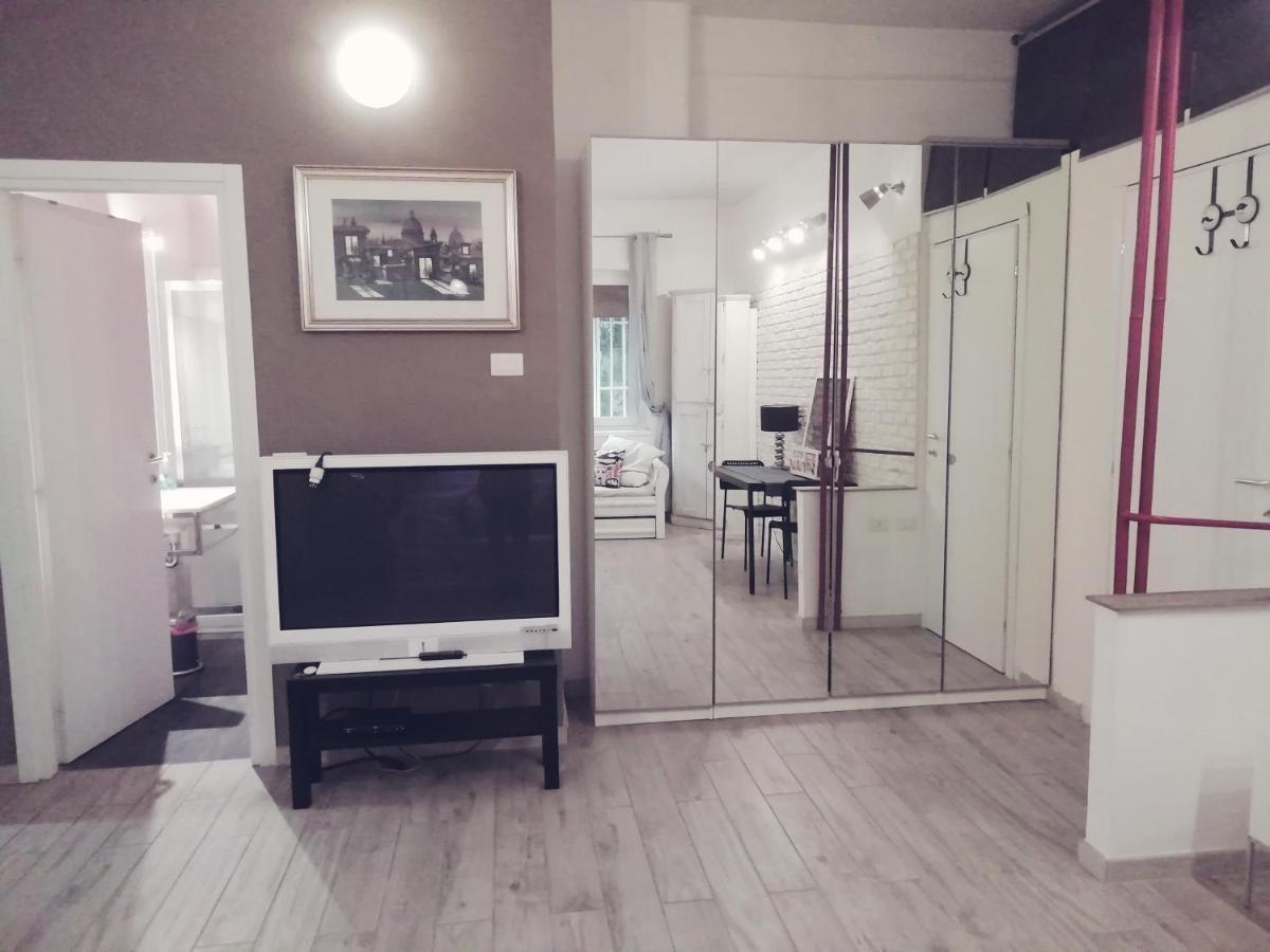 White Apartment Рим Екстер'єр фото