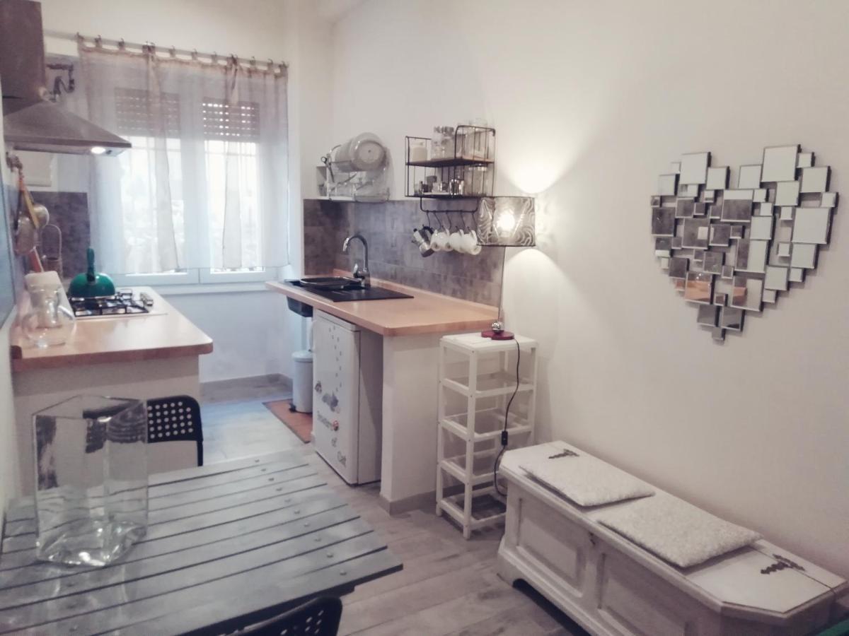 White Apartment Рим Екстер'єр фото