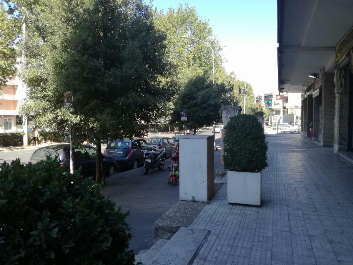 White Apartment Рим Екстер'єр фото
